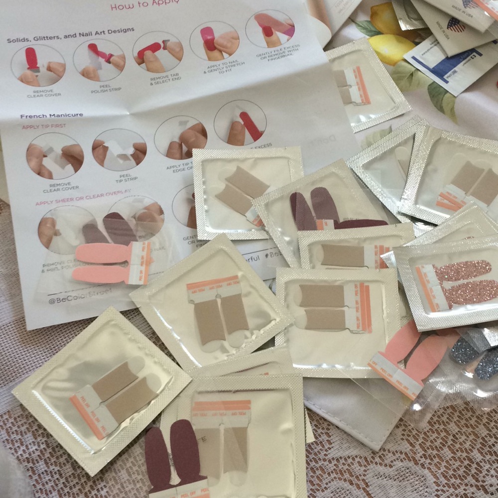 Color Street samples bran new at least 20
